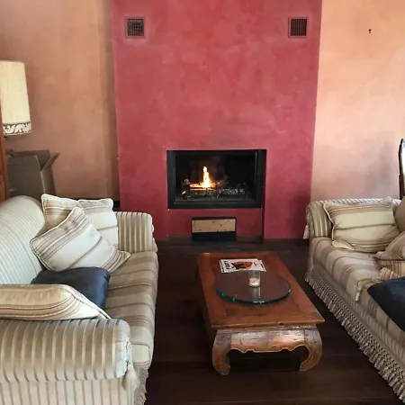 Willa Remarkable 6 Bedrooms Villapiemonte With Land