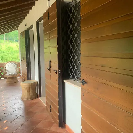 Villa Remarkable 6 Bedrooms Villapiemonte With Land