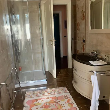 Remarkable 6 Bedrooms Villapiemonte With Land * Cerrione