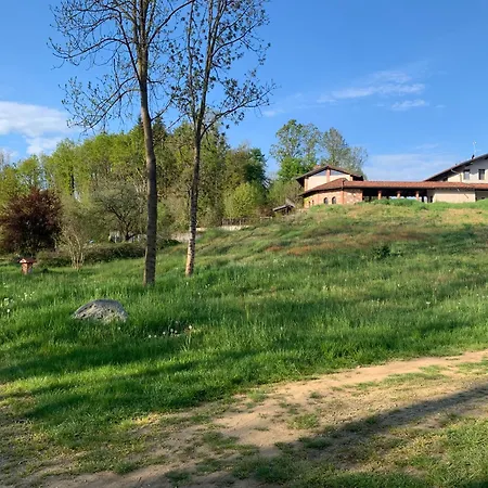 Remarkable 6 Bedrooms Villapiemonte With Land *