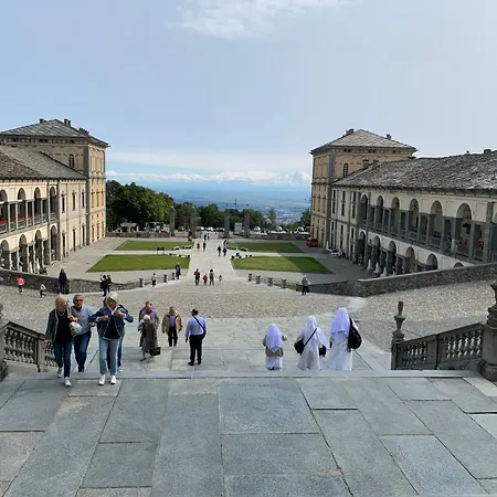 Remarkable 6 Bedrooms Villapiemonte With Land *